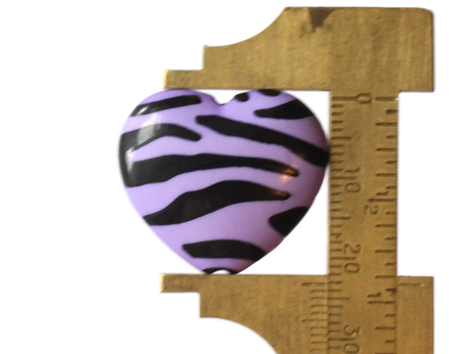 8 24mm x 26mm Tiger Stripe Purple Plastic Heart Beads