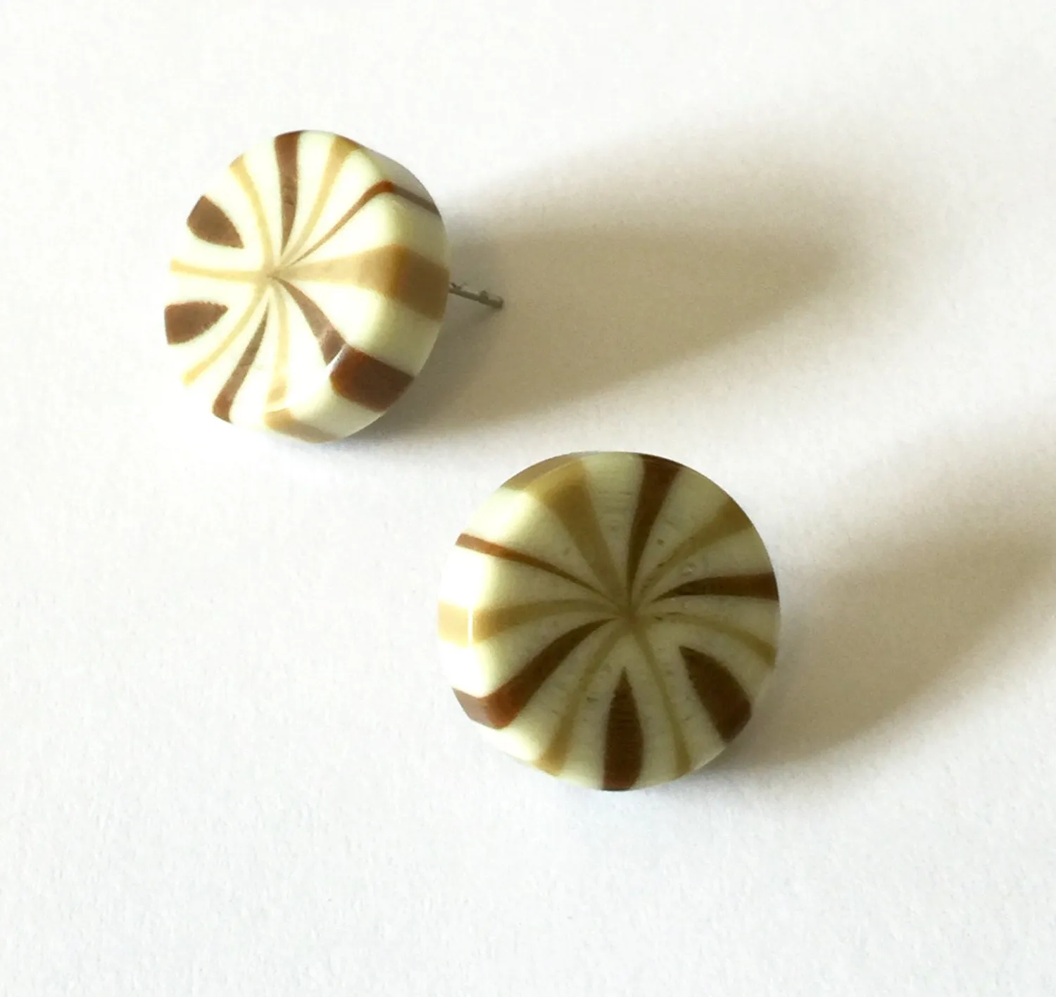 Beige & Brown Candy Striped Chunk Disc Stud Earrings