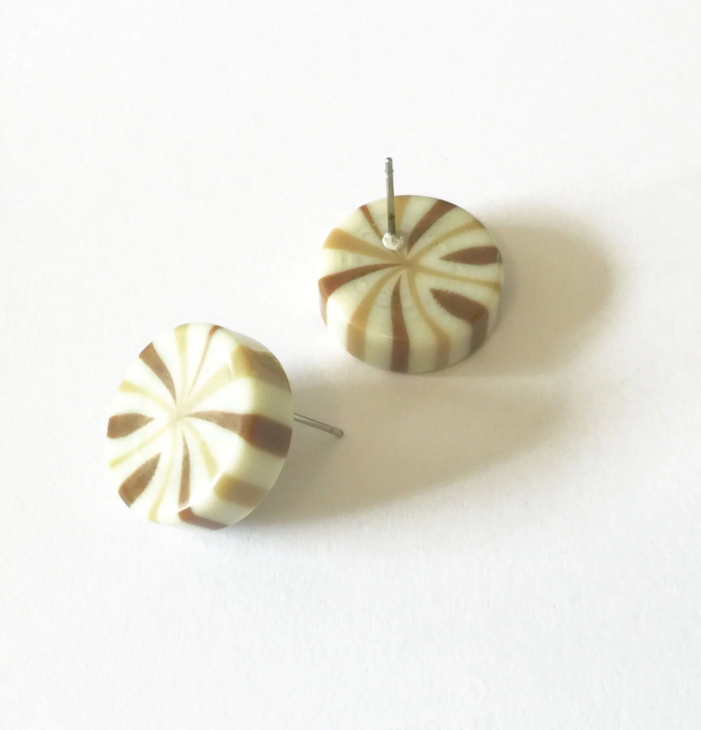 Beige & Brown Candy Striped Chunk Disc Stud Earrings