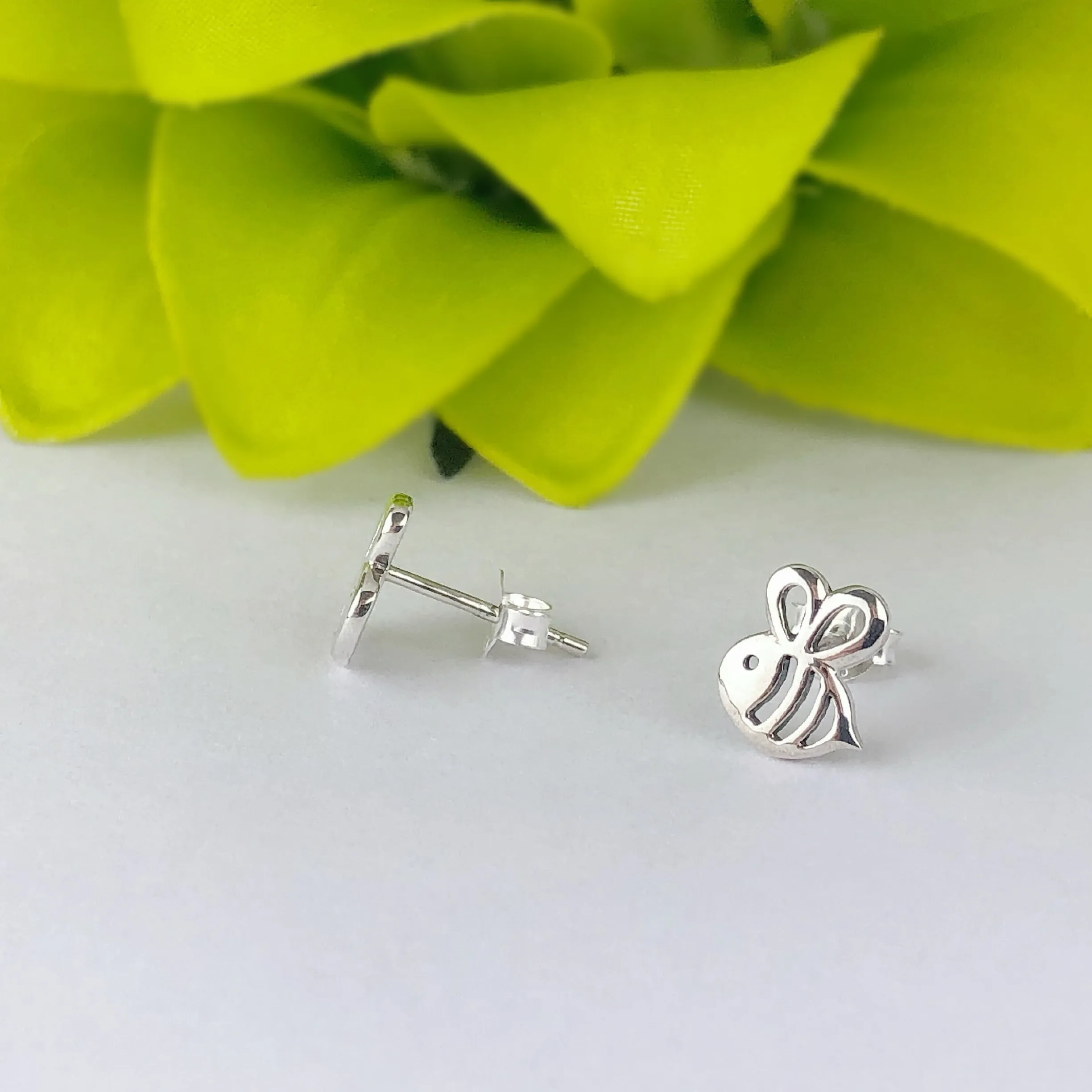 Little Bee Earrings - VE500