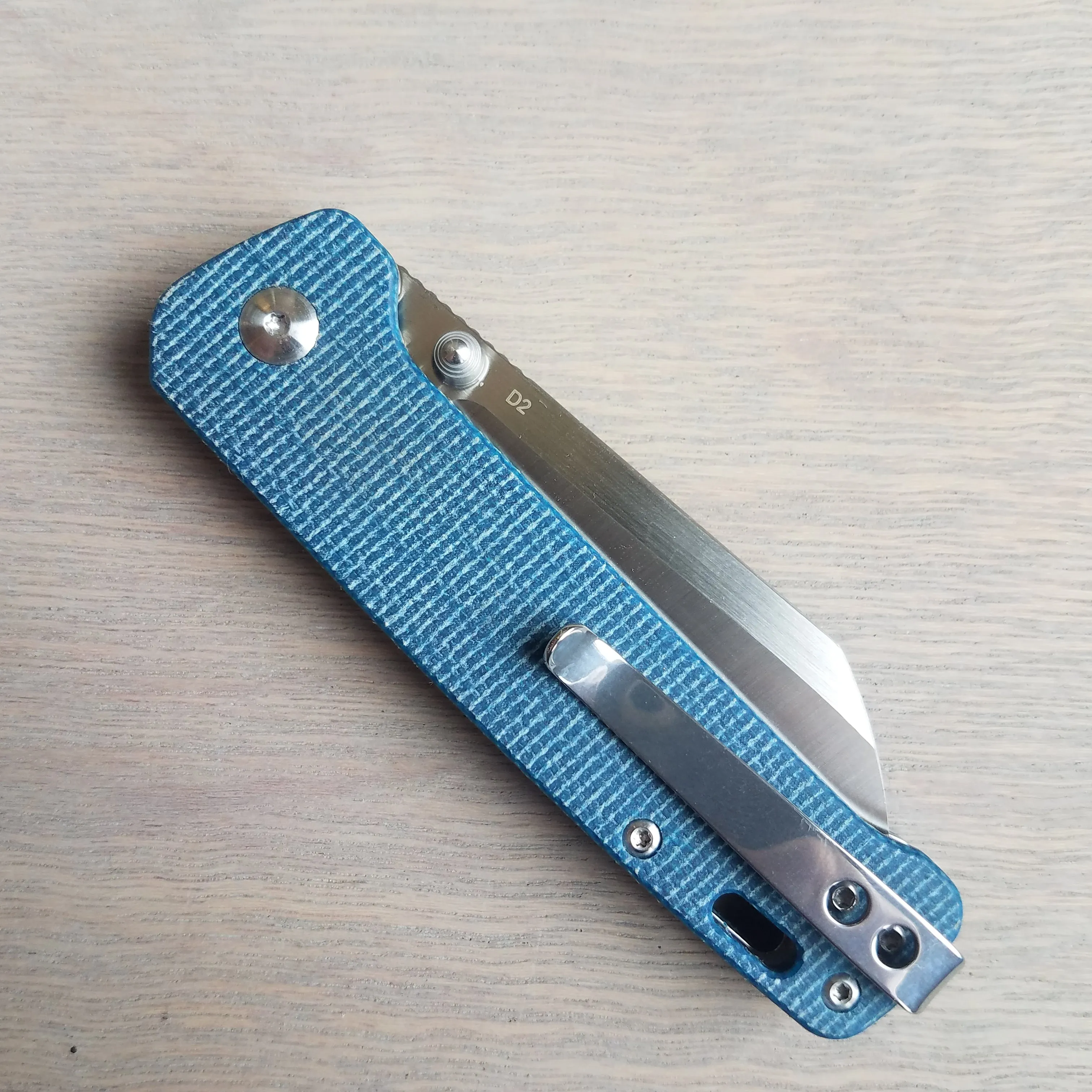 QSP Penguin D2 Blue Micarta