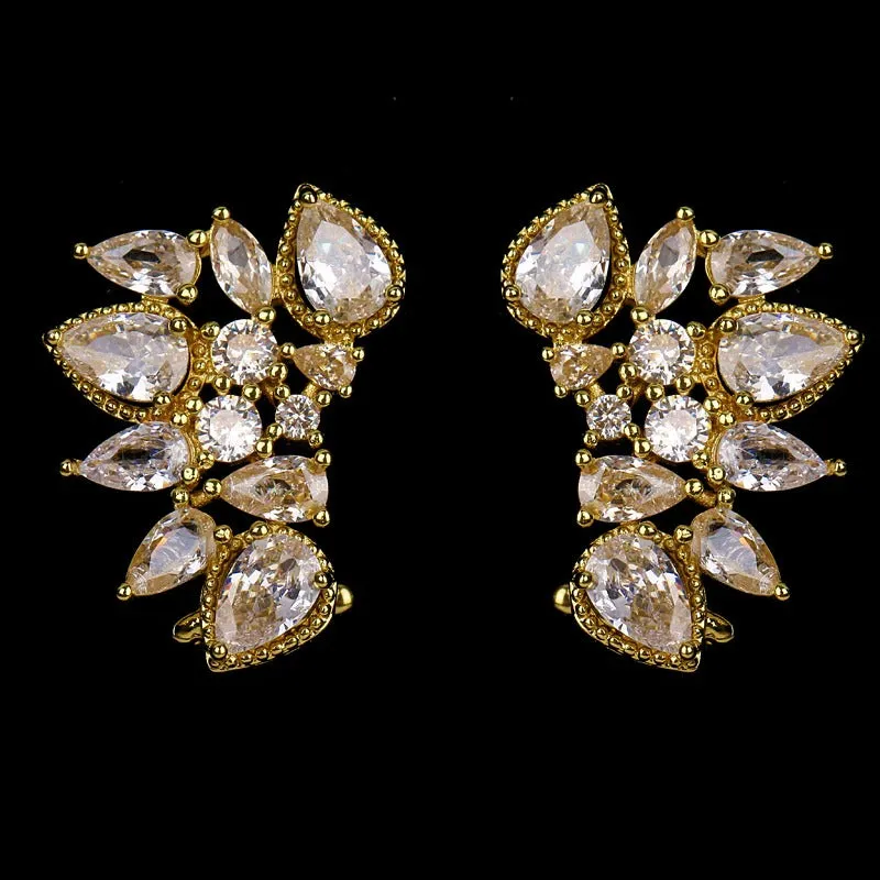 Shimmering Leaf-shaped Zircon Adorned Stud Earrings