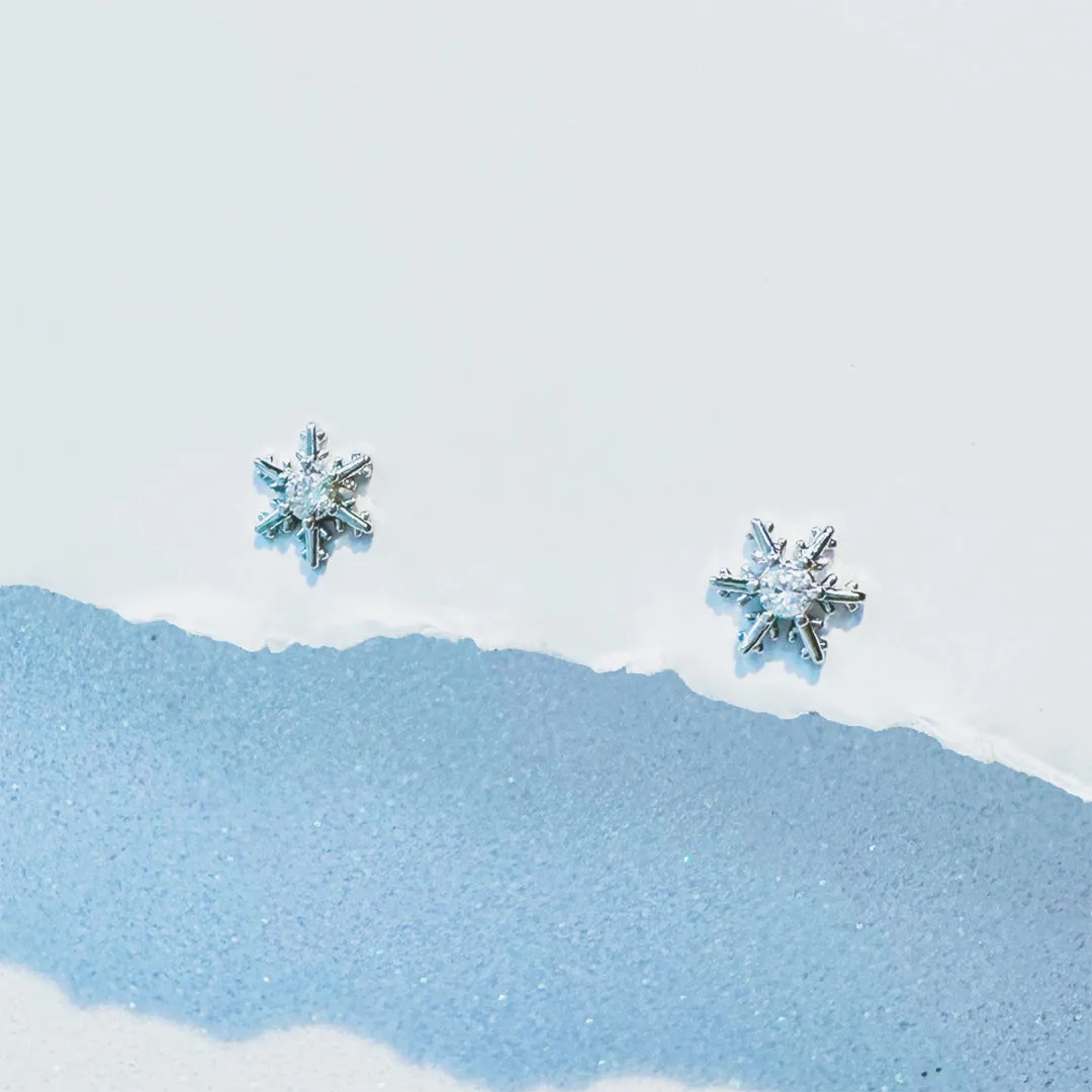 Silver Lovesome Snowflake Earrings