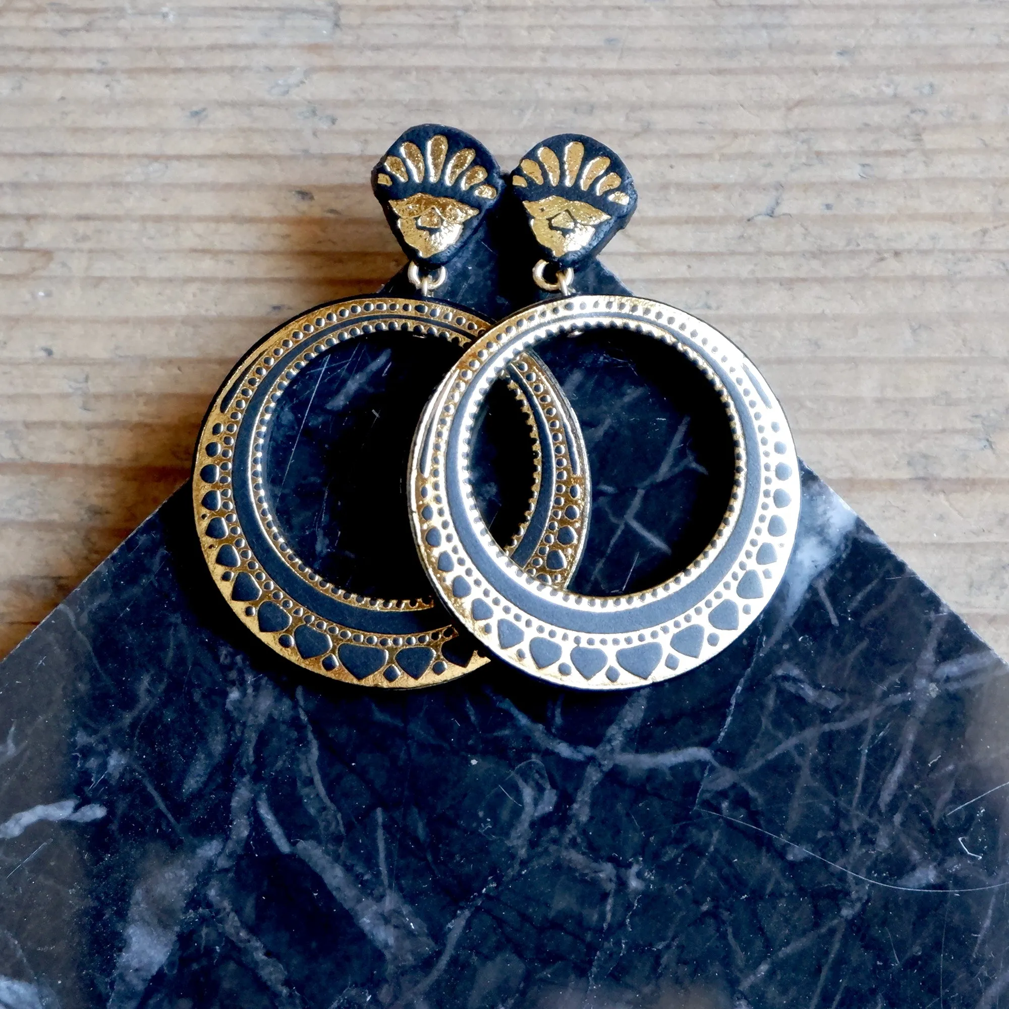 TOLEDO . small hoop earrings